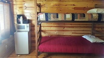 No Name City Luxury Cabins & RV