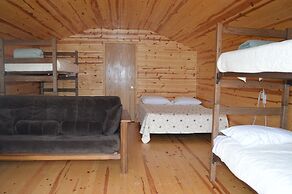 No Name City Luxury Cabins & RV