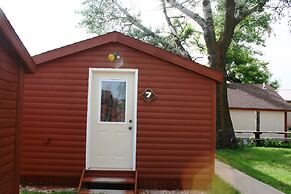 No Name City Luxury Cabins & RV