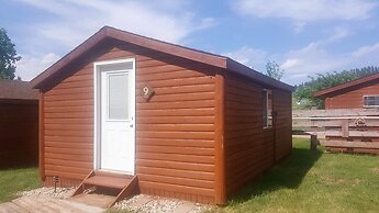 No Name City Luxury Cabins & RV