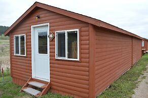 No Name City Luxury Cabins & RV