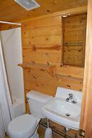 No Name City Luxury Cabins & RV