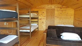 No Name City Luxury Cabins & RV