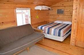 No Name City Luxury Cabins & RV