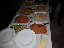 Batuta Maldives Surf View Guesthouse