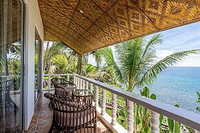 Blue Star Dive & Resort