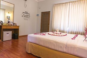 WEStay @ The Grand Nyaung Shwe, Inle Lake