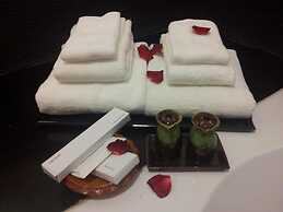 WEStay @ The Grand Nyaung Shwe, Inle Lake