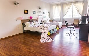 WEStay @ The Grand Nyaung Shwe, Inle Lake