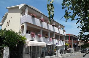 Hotel Eliani