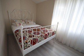 Büyükada Apart Hotel - Karadağ Apart