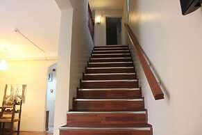 Büyükada Apart Hotel - Karadağ Apart