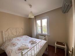 Büyükada Apart Hotel - Karadağ Apart