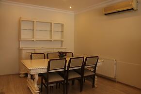 Büyükada Apart Hotel - Karadağ Apart