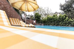 Büyükada Apart Hotel - Karadağ Apart