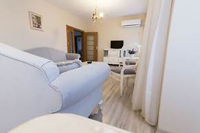 Büyükada Apart Hotel - Karadağ Apart