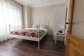 Büyükada Apart Hotel - Karadağ Apart