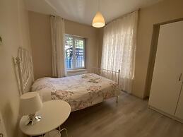 Büyükada Apart Hotel - Karadağ Apart