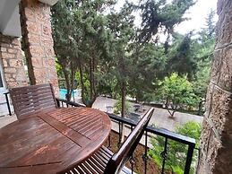 Büyükada Apart Hotel - Karadağ Apart