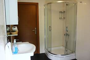 Büyükada Apart Hotel - Karadağ Apart