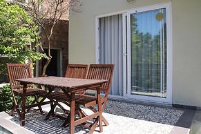 Büyükada Apart Hotel - Karadağ Apart