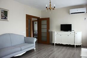 Büyükada Apart Hotel - Karadağ Apart