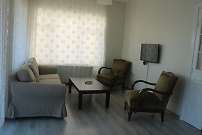 Büyükada Apart Hotel - Karadağ Apart