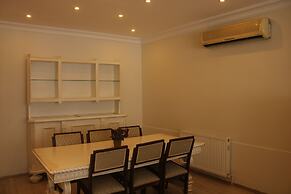 Büyükada Apart Hotel - Karadağ Apart