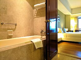 The Apartments at Times Square