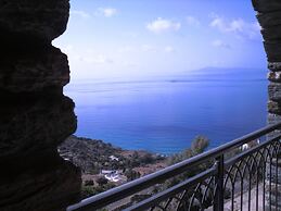 Aegean Castle  Andros - Adults Only