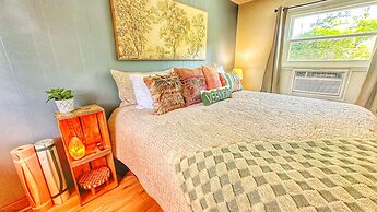 Brittany Motel