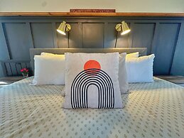 Brittany Motel