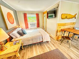 Brittany Motel