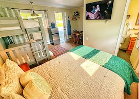 Brittany Motel
