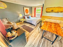 Brittany Motel