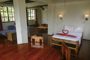 Isla Hayahay Beach Resort and Restaurant