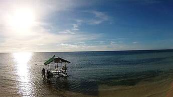 Anda de Boracay White Sand Resort