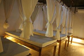 Anda de Boracay White Sand Resort