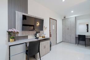 Square One Hotel Patong