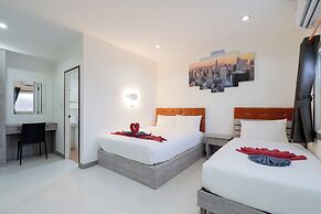 Square One Hotel Patong