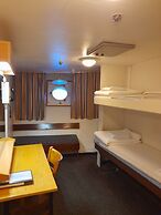 Laivahostel S/S Bore