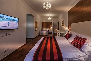 Little King Hotel U Malvaze