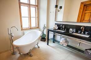 Little King Hotel U Malvaze