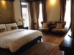 Bann Tazala Exclusive Residence