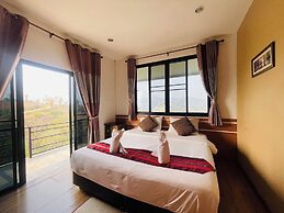 Chiang Khong Hill