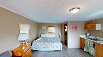 Lakeview House & Cottages