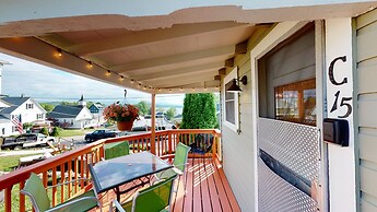 Lakeview House & Cottages