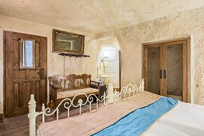 Cappadocia Minia Cave Hotel