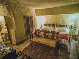 Cappadocia Minia Cave Hotel