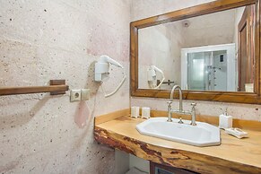 Cappadocia Minia Cave Hotel